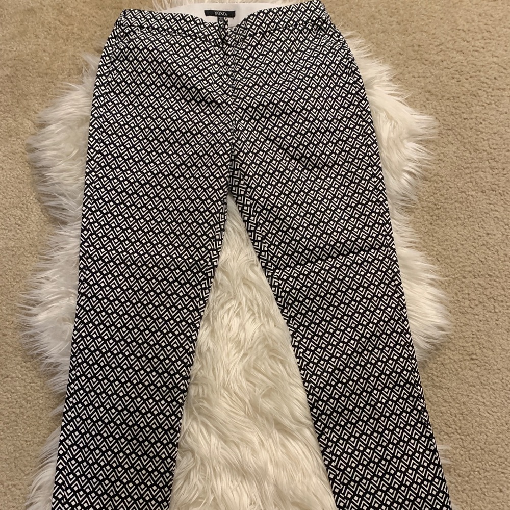 Xoxo ankle pants